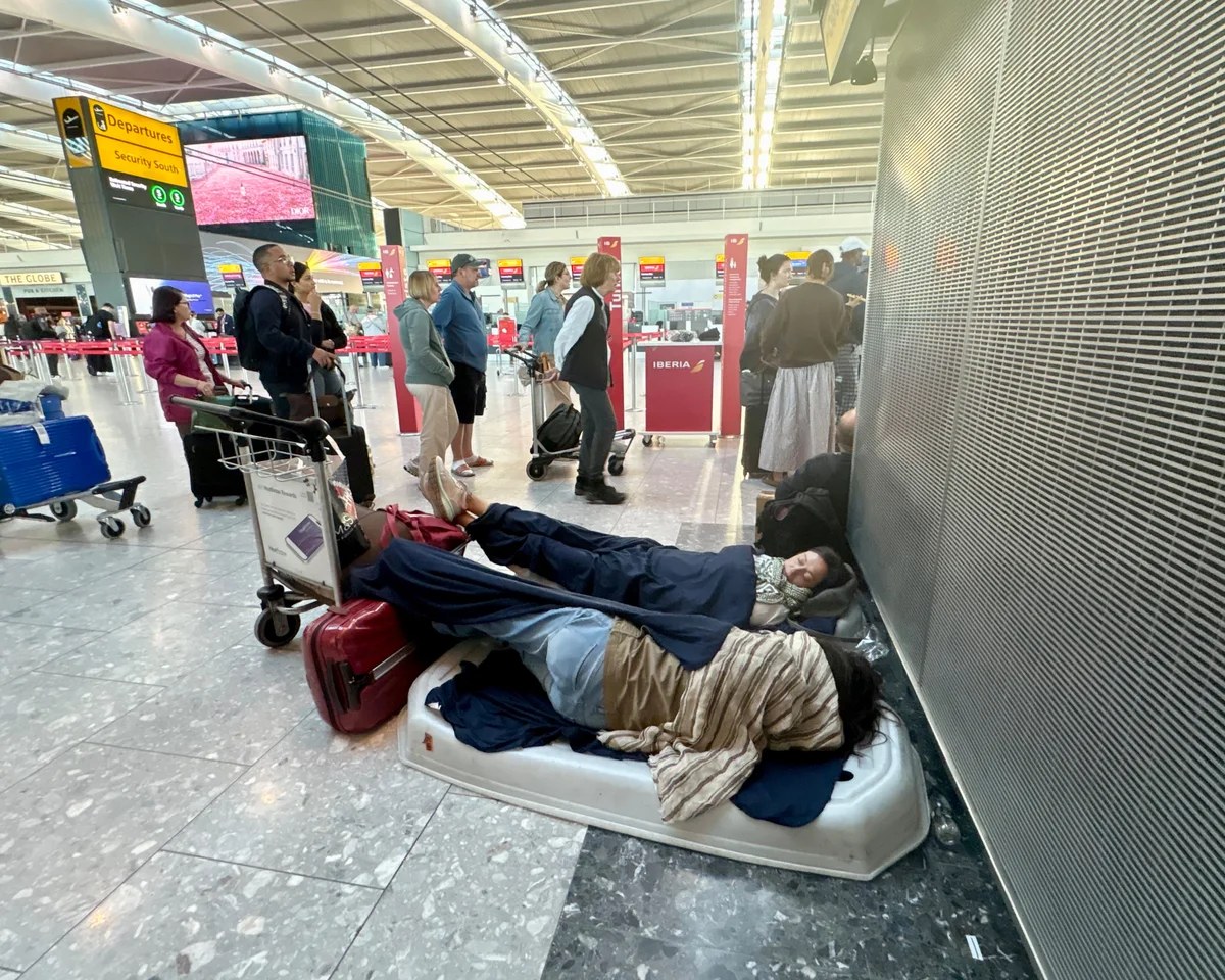 UK flight cancellations top 2,000 as pressure grows on air traffic control boss on second day of travel chaos – business live