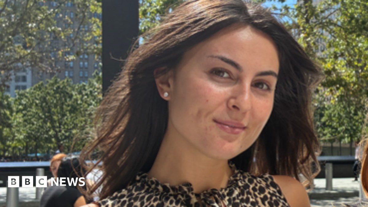 I sent 200 DMs to companies - it was awkward but I got a job