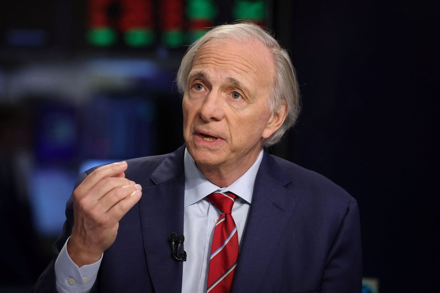 Ray Dalio warns the stock market's cushion against rising bond yields is shrinking